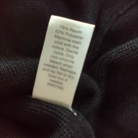 C est. 1946 ruffle flare sleeves - Picture 5 of 5